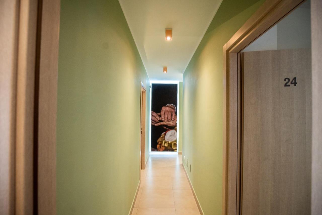 Gu Hotel Tivoli Terme Ngoại thất bức ảnh