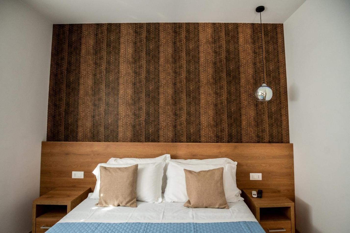 Gu Hotel Tivoli Terme Ngoại thất bức ảnh