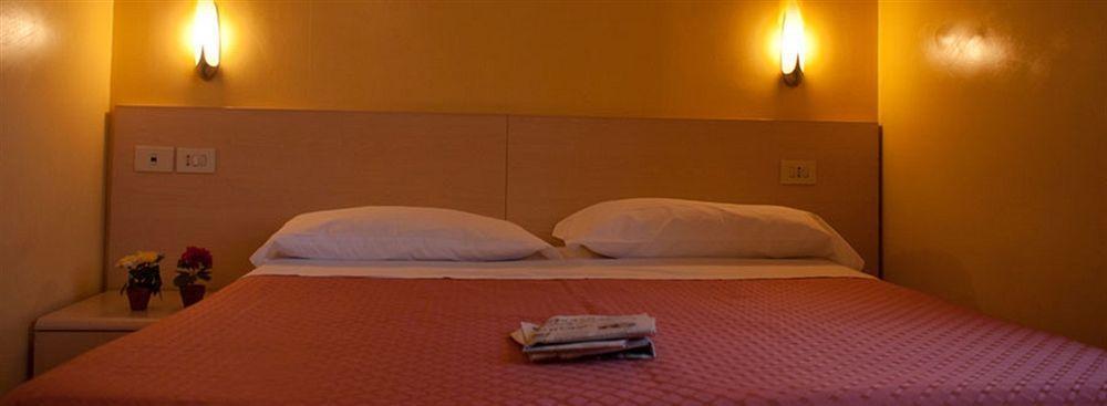Gu Hotel Tivoli Terme Ngoại thất bức ảnh